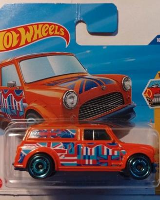 Hot Wheels 2025 '67 Austin Mini Van 169/250