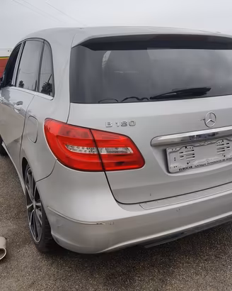 Mercedes classe b w242, w246 b 180 cdi - ricambi