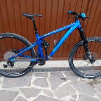 MTB full suspension all Mountain-enduro