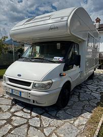 camper rimor su Ford transit com clima