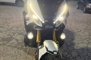 Honda xadv750