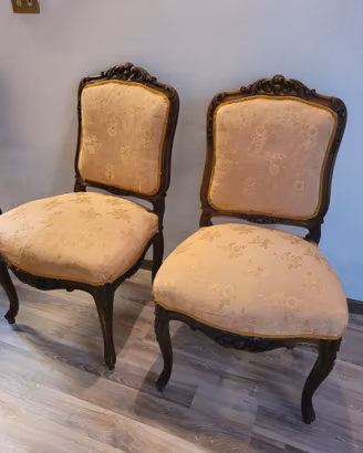 SEDIE FRANCESI IN NOCE DECORI BASSORILIEVO