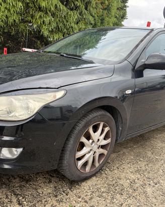 HYUNDAI i30 RICAMBI USATI