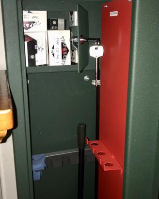 Armadio blindato porta fucili 5 posti