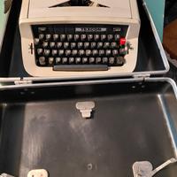 Macchina da scrivere vintage Texcon 5000 con custo