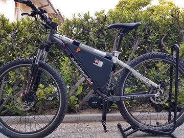 Mountain bike pedalata assistita