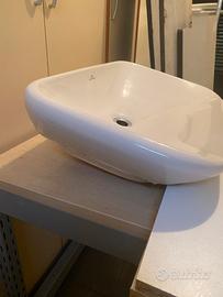 Sanitari sospesi + lavabo bagno