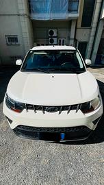 Mahindra Kuv 100 K8 