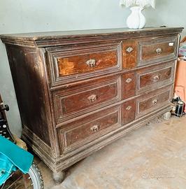 Comò stile fiorentino del  600