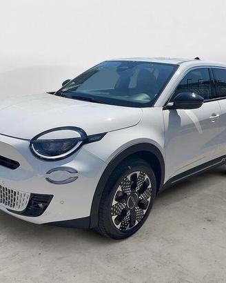 FIAT 600 Hybrid 110 CV DCT MHEV La Prima