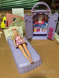 Barbie armadio e letto vintage