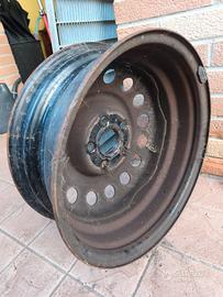 Cerchi in ferro Kia ceed 