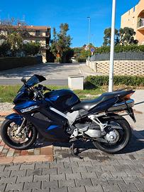 HONDA VFR 800 V - TECH