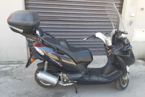 Motociclo Kimko Grand Dink 151cc