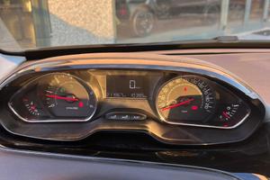 Macchina tenuta sempre bene!