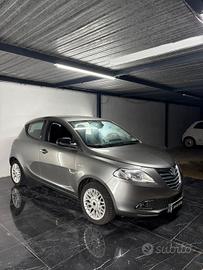 Lancia Ypsilon 1.3 MJT 16V 95 CV 5 porte S&S Gold