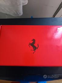 Telefono Ferrari Rosso da Collezione 