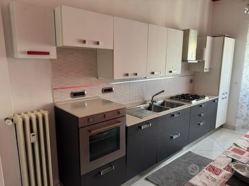 Cucina completa, perfetta