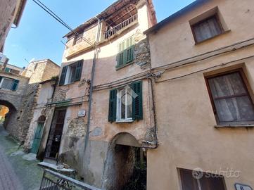 RUSTICO A PIETRABRUNA