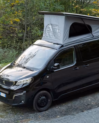 Peugeot Traveller - 8 posti (4 letto)