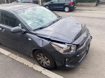 KIA Rio 4ª serie - 2017