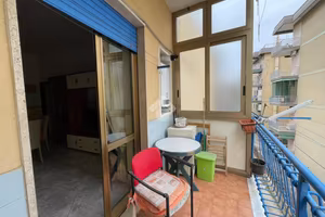 3 LOCALI A PORTICI