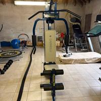 Attrezzo multifunzione palestra