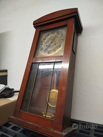 orologio a pendolo 