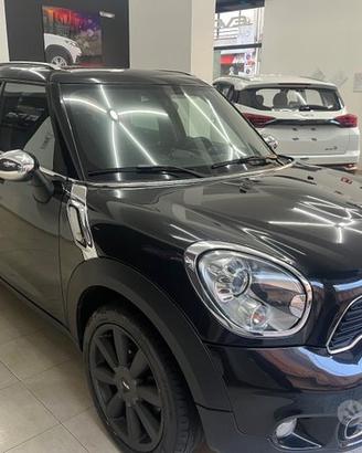 MINI Countryman 2.0 SD PARK LINE BLACK - 2013