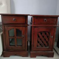 Coppia di comodini legno indiano