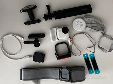 Insta360 GO Ultra Creative Pack + accessori