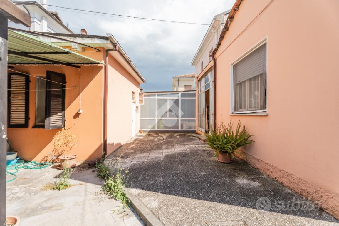Casa – Rimini, Villaggio 1° maggio - Vista 3