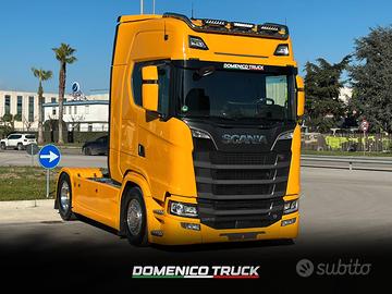 SCANIA 590S FULL PNEUMATIC 2+2