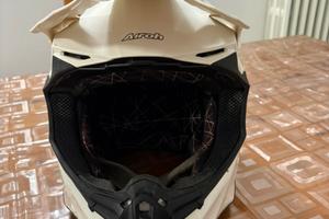 Casco airoh twist