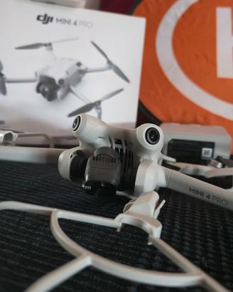 DJI Mini 4 Pro RC2 + Accessori (22h di volo)