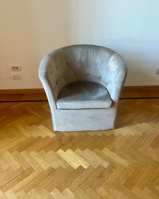 Poltroncina grigia