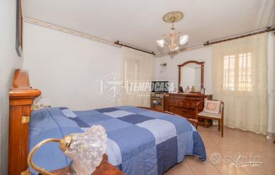 Trilocale con garage