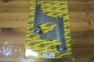 Piastre sissy bar a sgancio rapido per Harley