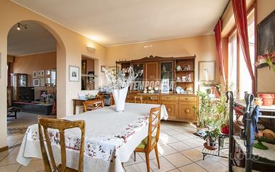 Ultimo piano con terrazzo di 60 mq e due box