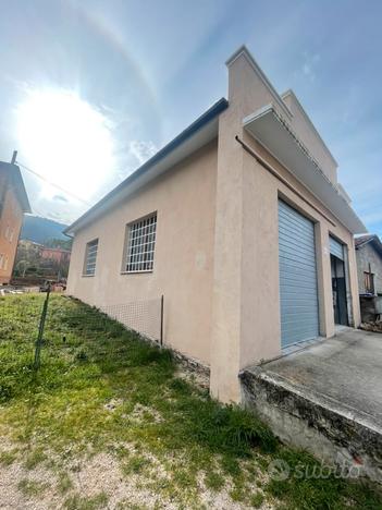 Locale commerciale/ officina a Spoleto