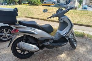 scooter beverly 250