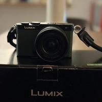 Panasonic Lumix S9