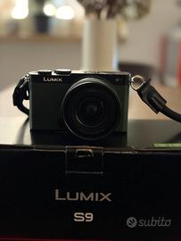 Panasonic Lumix S9
