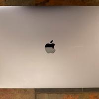 MacBook Pro 15” touchbar 2018