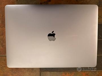 MacBook Pro 15” touchbar 2018