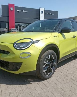 FIAT 600 1.2 Hybrid 145cv Sport