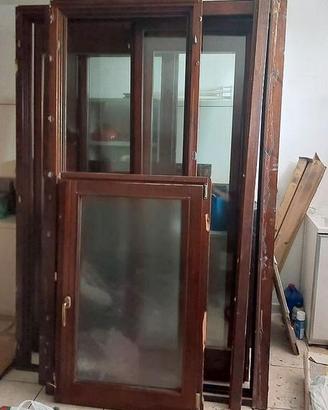 Infissi in legno balconi