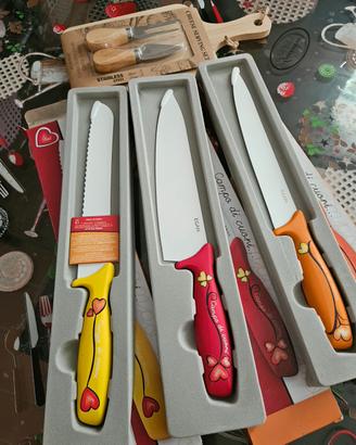 set coltelli da cucina + omaggio 