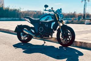CFMOTO clx 700 heritage