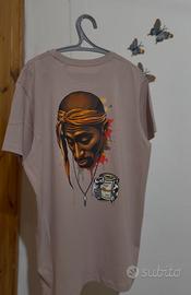 T-shirt con grafica stile hip-hop vintage